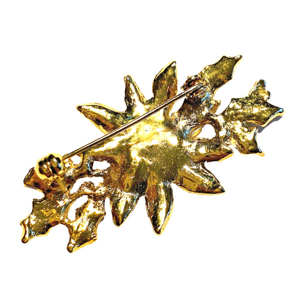 Vintage Christmas Brooch Festive Holiday Pin Red Poinsettia & Greenery Enamel - Picture 3 of 5